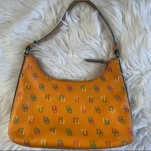 Vintage Y2K Dooney & Bourke orange multicolor zipper DB pattern shoulder bag